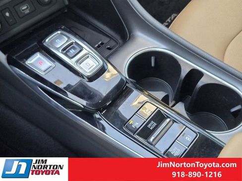 Used 2020 Hyundai Sonata Limited FWD image 21