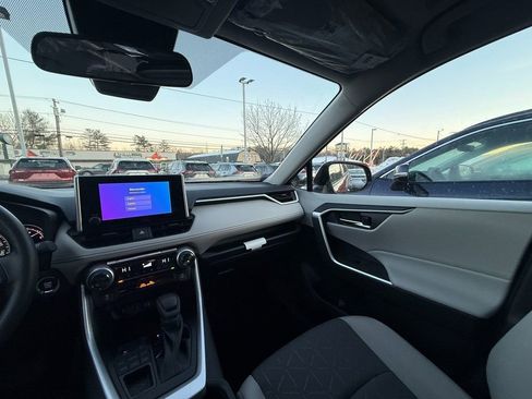 New 2025 Toyota RAV4 XLE image 11