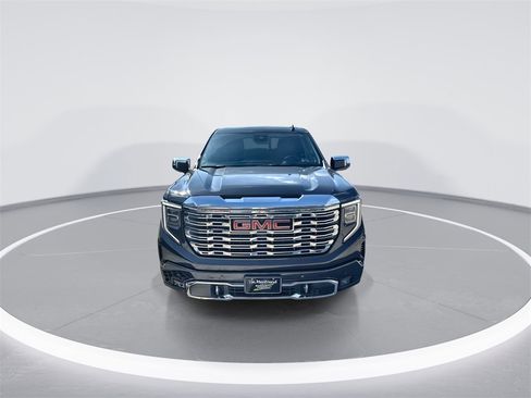 Certified 2024 GMC Sierra 1500 Denali w/ Denali Reserve Package image 3