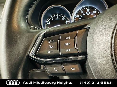 Used 2019 MAZDA CX-5 Touring image 17