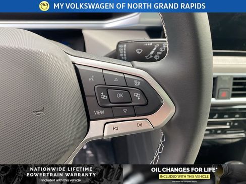 New 2026 Volkswagen Taos SE AWD/4WD image 12