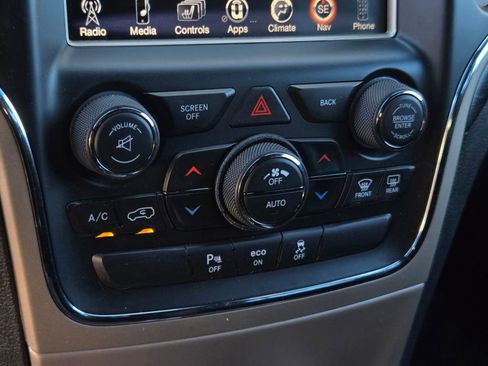 Used 2015 Jeep Grand Cherokee Altitude image 20