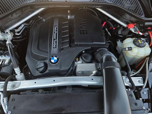 Used 2019 BMW X6 xDrive35i w/ M Sport Package AWD/4WD image 36
