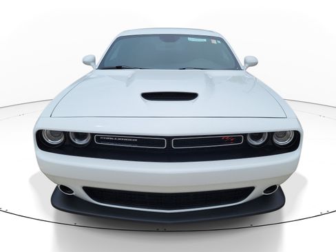 Used 2023 Dodge Challenger R/T RWD image 2