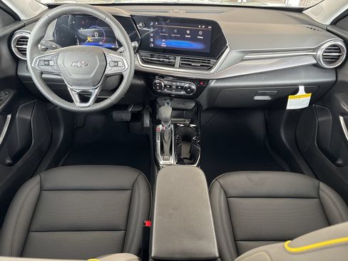 New 2026 Chevrolet Trax ACTIV w/ Driver Confidence Package FWD image 21