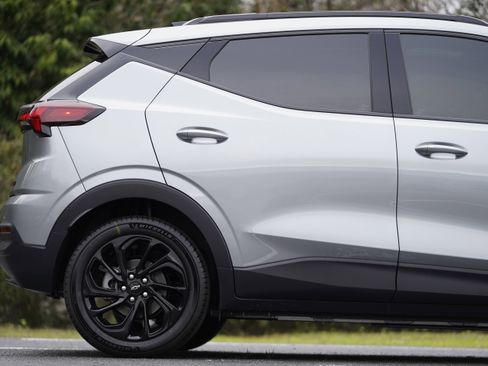 New 2027 Chevrolet Bolt RS w/ Technology Package image 5