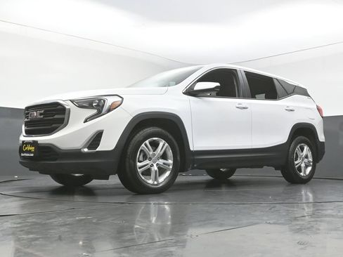 Used 2020 GMC Terrain SLE image 47