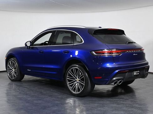 Certified 2023 Porsche Macan AWD/4WD image 3