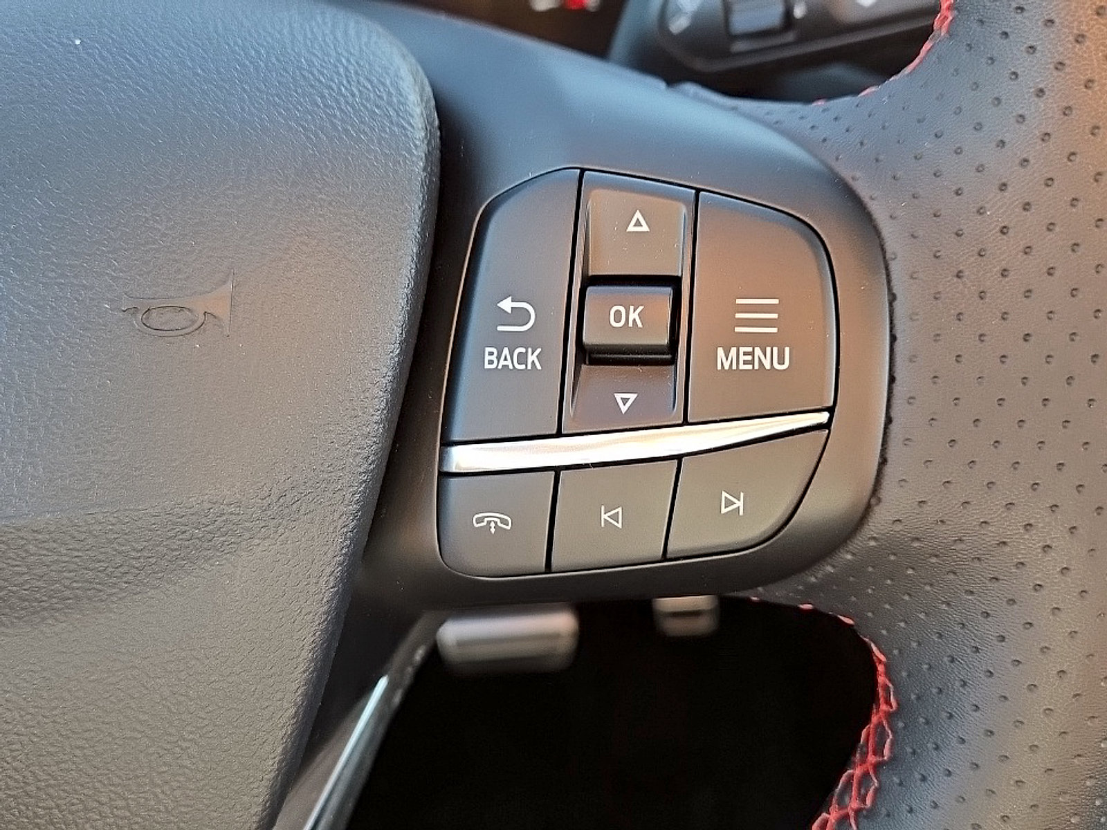 Used 2023 Ford Escape ST-Line w/ Tech Pack #1 AWD/4WD image 14