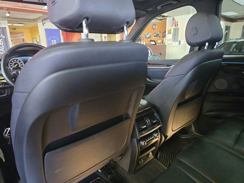 Used 2016 BMW X5 xDrive35i image 12