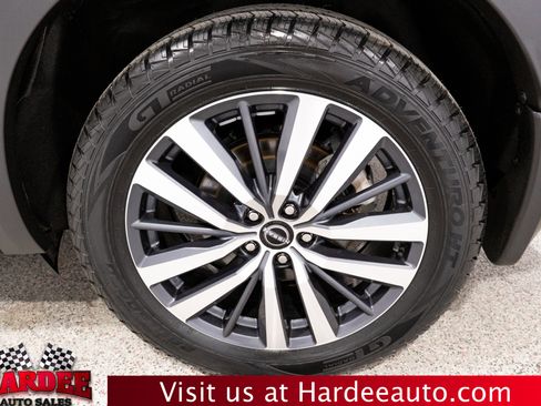 Used 2022 Nissan Pathfinder Platinum w/ Cargo Package AWD/4WD image 10