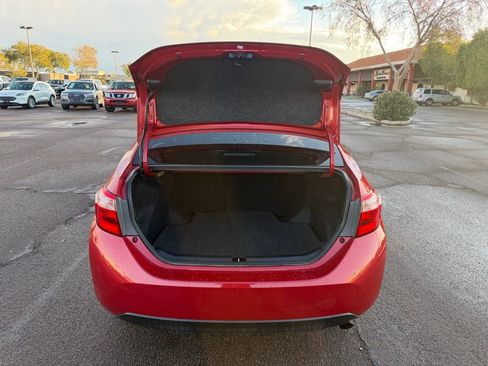 Used 2019 Toyota Corolla LE image 13