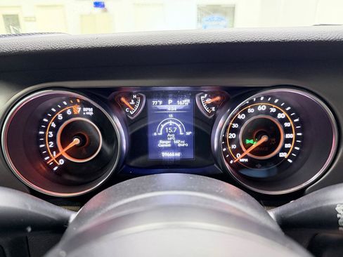Used 2018 Jeep Wrangler Sport AWD/4WD image 40