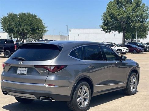 New 2026 Acura MDX FWD image 4