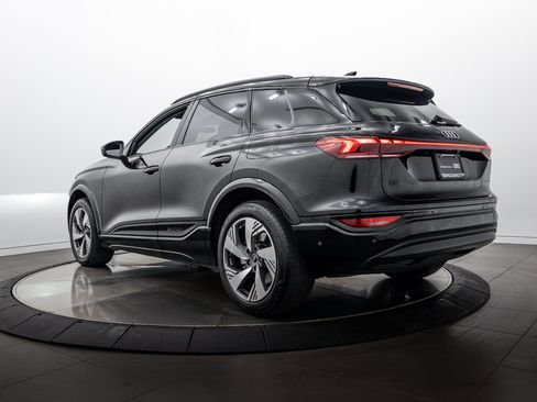 Certified 2025 Audi Q6 e-tron Premium Plus w/ Premium Plus AWD/4WD image 5