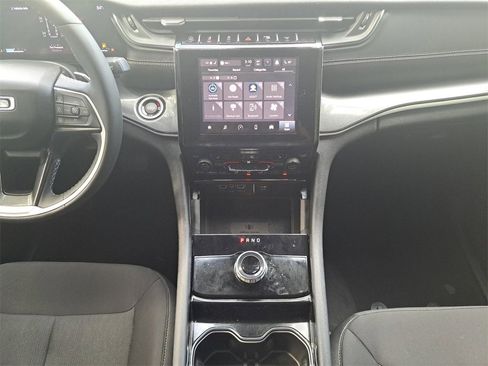 Used 2023 Jeep Grand Cherokee L Laredo w/ Luxury Tech Group I image 11