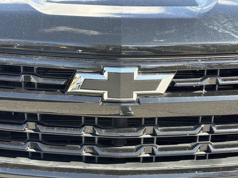 Used 2024 Chevrolet Silverado 1500 RST AWD/4WD image 31
