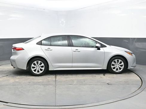 Used 2023 Toyota Corolla LE FWD image 8