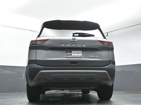 Used 2023 Nissan Rogue SV AWD/4WD image 40