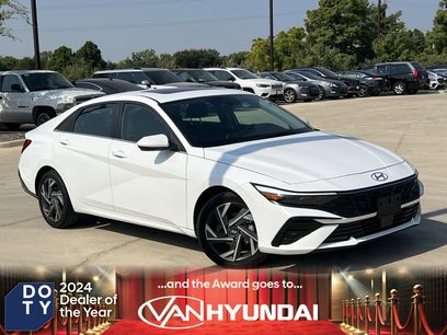 Certified 2025 Hyundai Elantra SEL