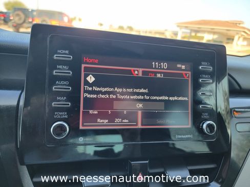 Used 2022 Toyota Camry LE image 24