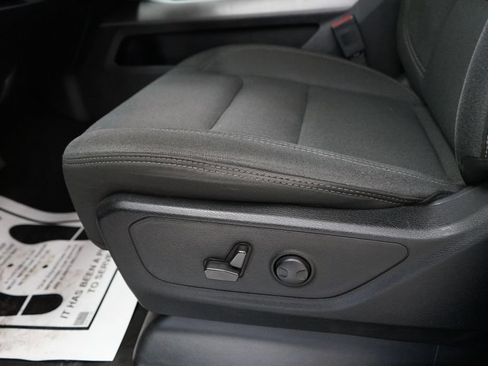 Used 2022 RAM 1500 Big Horn AWD/4WD image 25