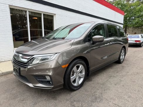 Used 2019 Honda Odyssey EX-L image 2