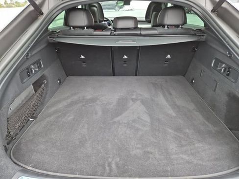 Used 2025 Mercedes-Benz GLC 43 AMG GLC 43 AMG 4D Sport Utility image 12