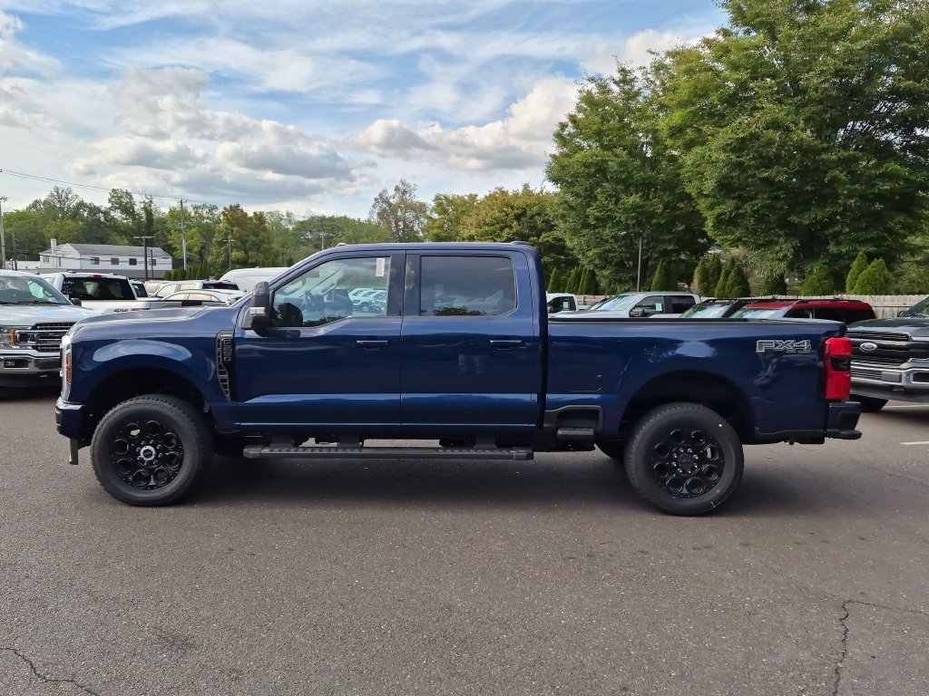 New 2027 Ford F250 Lariat w/ Black Appearance Package AWD/4WD image 9