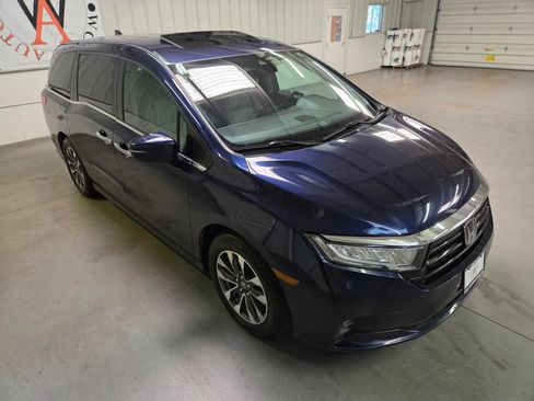 Used 2023 Honda Odyssey EX-L image 11
