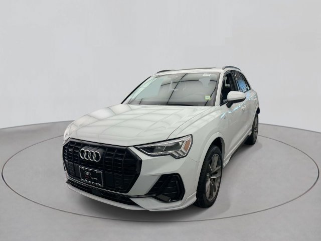 Certified 2023 Audi Q3 2.0T Premium Plus w/ Premium Plus Package AWD/4WD image 1