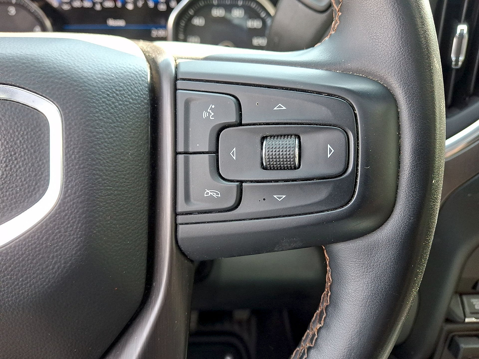 Used 2023 GMC Sierra 2500 AT4 w/ AT4 Preferred Package AWD/4WD image 18