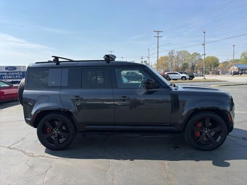Used 2022 Land Rover Defender 110 X image 8