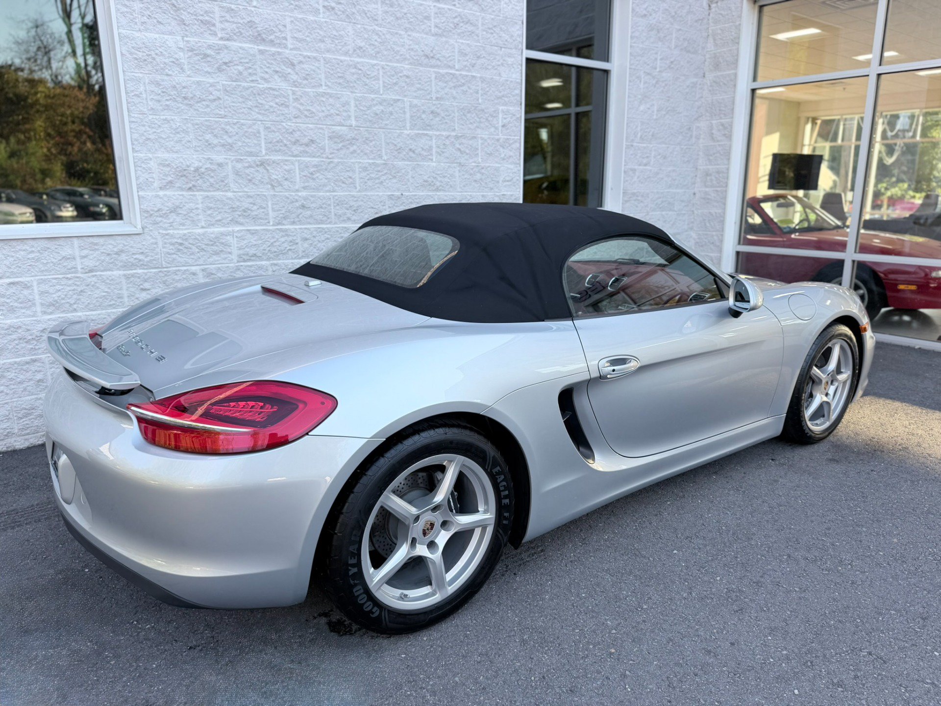 Used 2014 Porsche Boxster RWD image 55