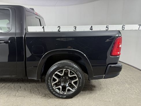 Used 2025 RAM 1500 Laramie w/ Sport Appearance Package AWD/4WD image 5