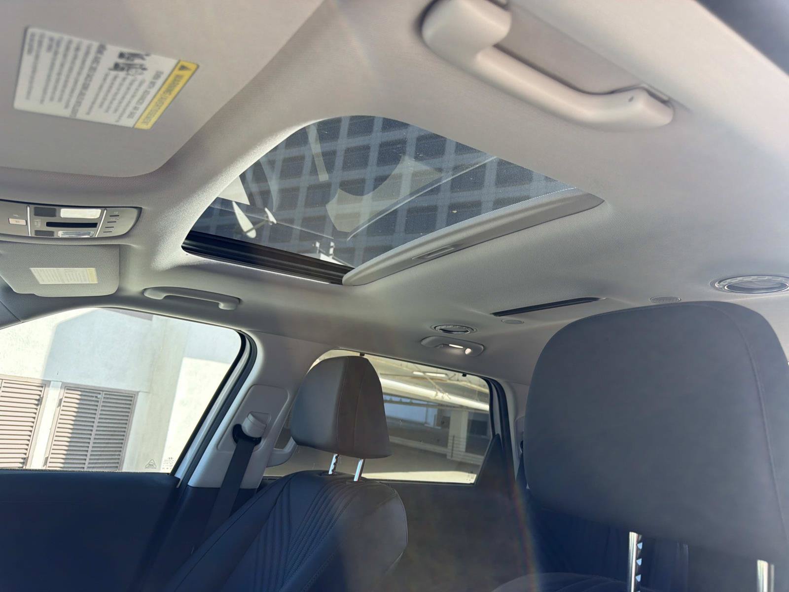 Certified 2026 Hyundai Palisade SEL Premium FWD image 18