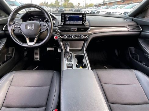 Used 2022 Honda Accord Sport image 17