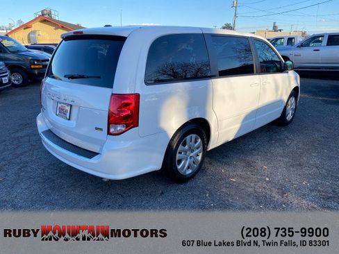 Used 2017 Dodge Grand Caravan SE w/ Power Window Group image 7