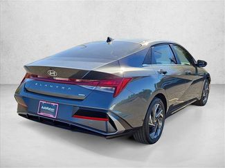 New 2026 Hyundai Elantra Limited video 2