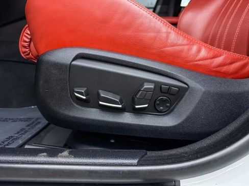 Used 2015 BMW M5 RWD image 19