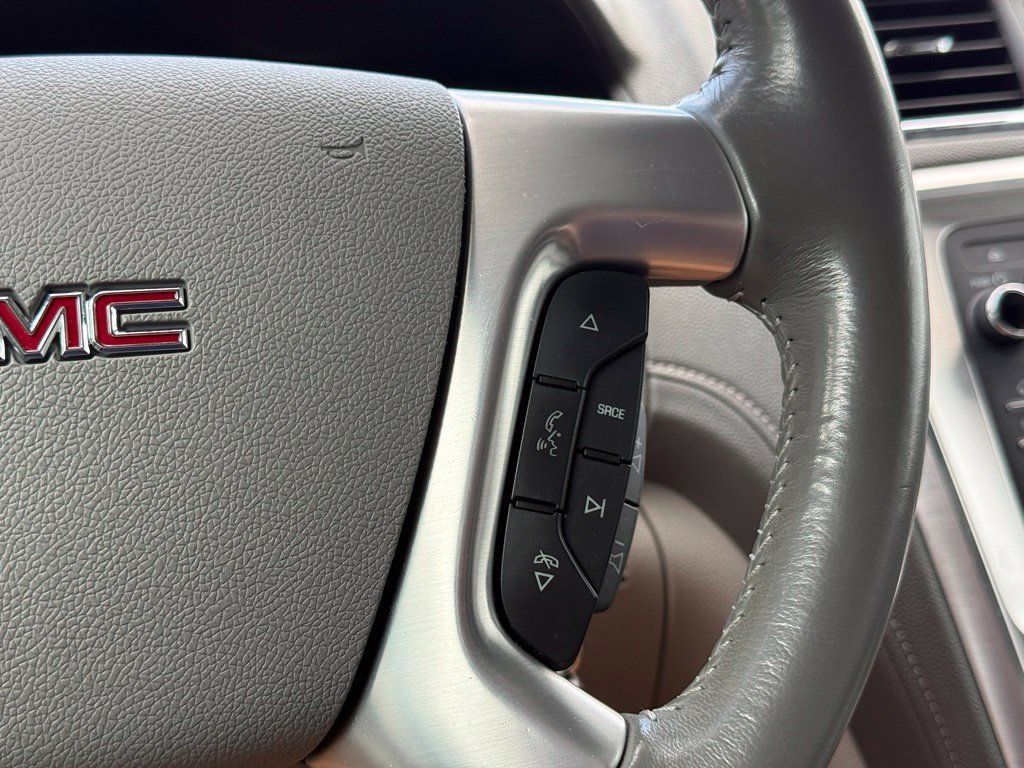 Used 2016 GMC Acadia SLT w/ Open Road Package FWD image 17
