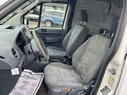 Used 2013 Ford Transit Connect XLT image 9
