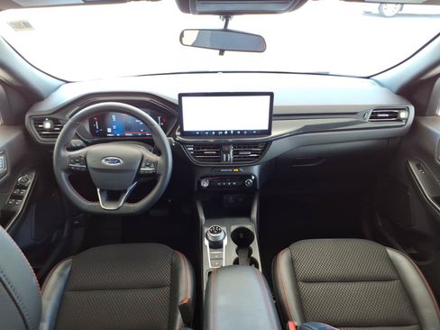 Used 2025 Ford Escape ST-Line w/ Tech Pack #1 FWD image 19