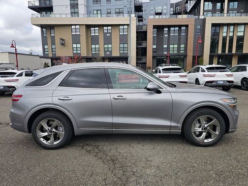 New 2026 Genesis GV70 2.5T Advanced image 4