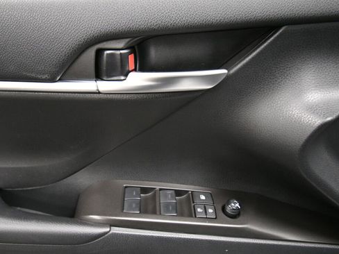 Certified 2024 Toyota Camry SE image 11