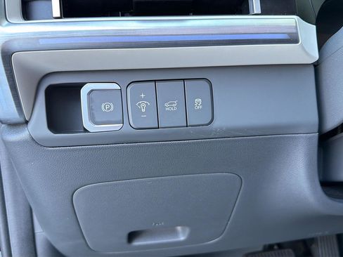 Used 2024 Hyundai Santa Fe Limited FWD image 20