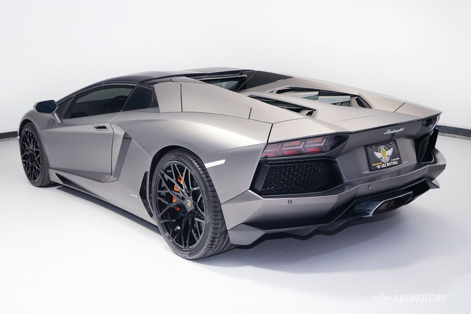 Used 2015 Lamborghini Aventador LP 700-4 AWD/4WD image 7