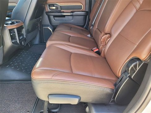 Used 2022 RAM 2500 Limited image 24