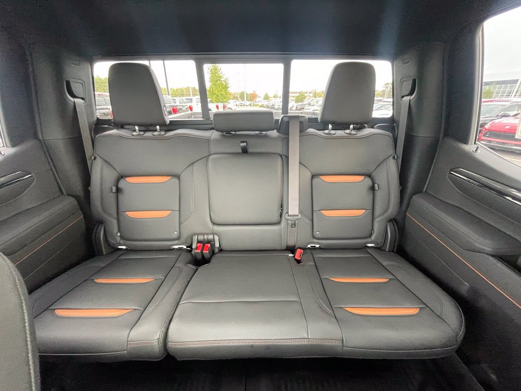 New 2026 GMC Sierra 1500 AT4 w/ AT4 Premium Package AWD/4WD image 22