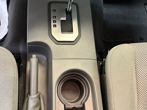 Certified 2020 Nissan Frontier SV image 24